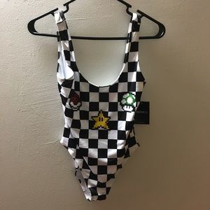 CHECKER BLACK & WHITE SMALL FOREVER 21 BODYSUIT